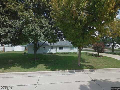 Walker, MILWAUKEE, WI 53214