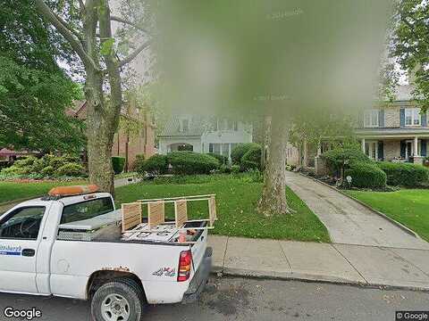 Malvern, PITTSBURGH, PA 15217