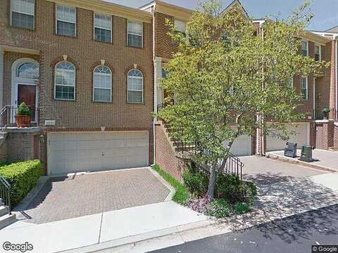 Lounsbury, FALLS CHURCH, VA 22046