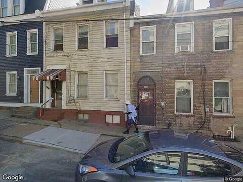 James, PITTSBURGH, PA 15212