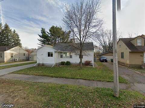 38Th, HIBBING, MN 55746