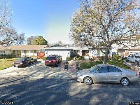 Deerfield, STOCKTON, CA 95209