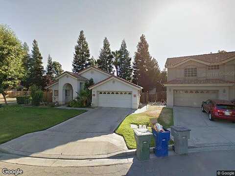 Lola, FRESNO, CA 93722