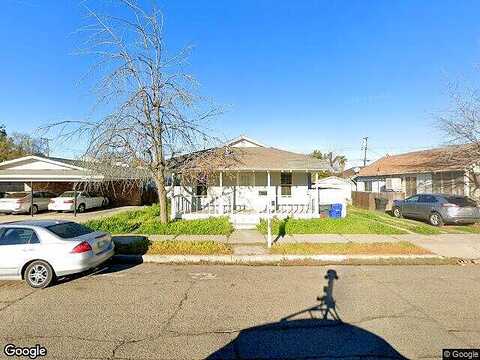 3Rd, PORTERVILLE, CA 93257