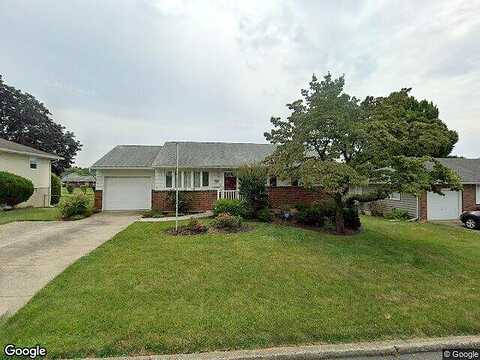 Melrose, WHITEHALL, PA 18052