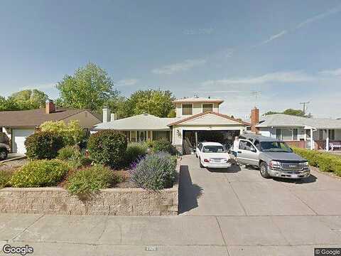 Fernandez, SACRAMENTO, CA 95822