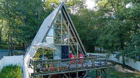 Lakeview, BUSHKILL, PA 18324