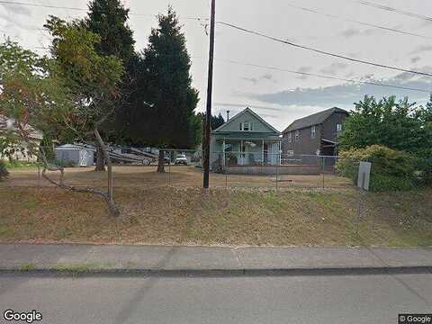 Main, ESTACADA, OR 97023