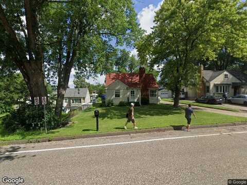 County Road B, SAINT PAUL, MN 55109