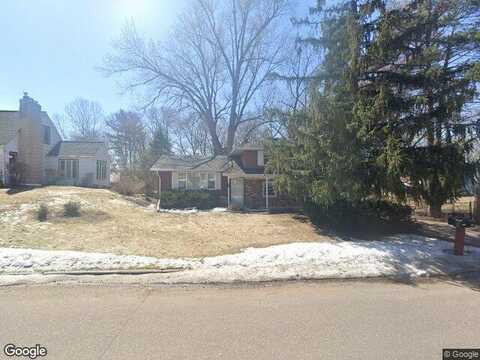 Lealand, SAINT PAUL, MN 55109
