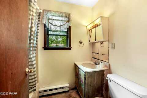 Truman, MILFORD, PA 18337
