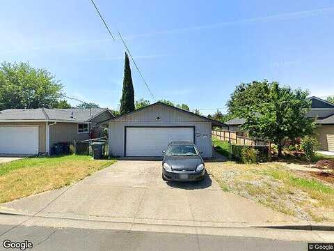 Chestnut, MEDFORD, OR 97501