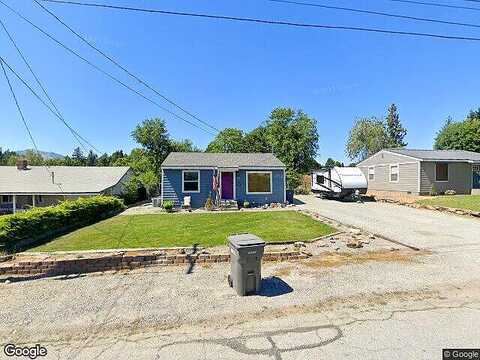 Leslie, EAST WENATCHEE, WA 98802
