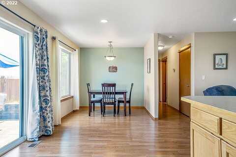 Heckart, HARRISBURG, OR 97446