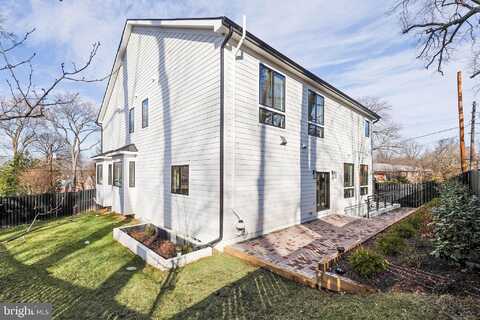 40Th, ARLINGTON, VA 22207