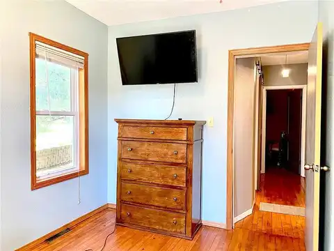 Lake, ISLE, MN 56342