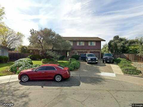 Tristan, SACRAMENTO, CA 95823