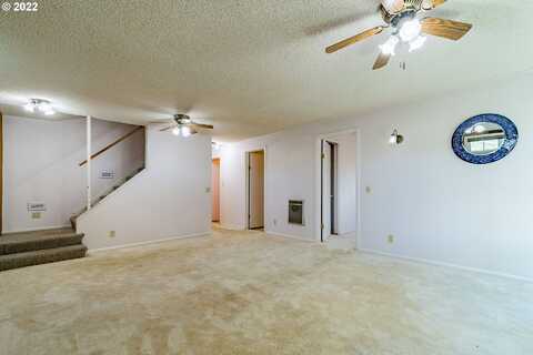 41St, EUGENE, OR 97405