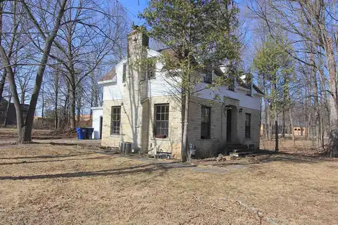 Main, CLINTONVILLE, WI 54929