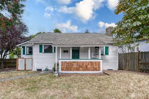 15Th, BREMERTON, WA 98337