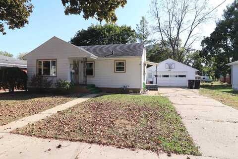 Mole, JANESVILLE, WI 53548
