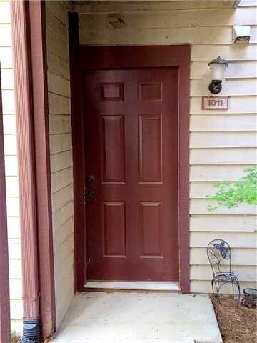 Sandy Lane, ALPHARETTA, GA 30022