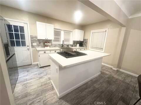 Magnolia, COMPTON, CA 90220