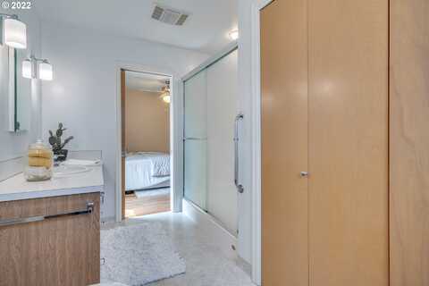 72Nd, PORTLAND, OR 97213