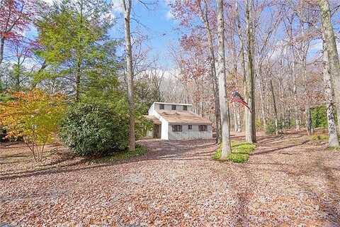 Lake, NESQUEHONING, PA 18240