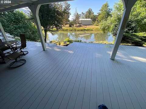 Row River, COTTAGE GROVE, OR 97424
