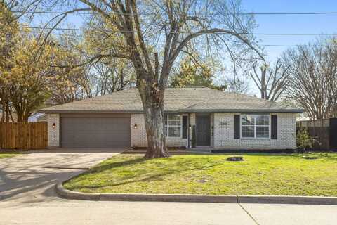 Locust, MESQUITE, TX 75149