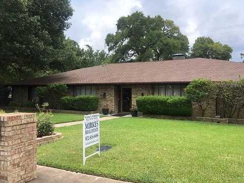 Woodbrook, DESOTO, TX 75115