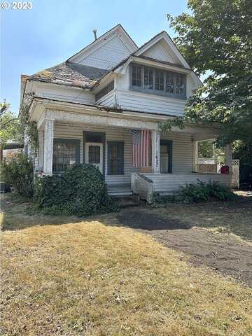 Main, COTTAGE GROVE, OR 97424