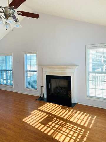 Debbie, MILLEDGEVILLE, GA 31061