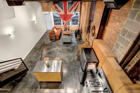 Commerce, DALLAS, TX 75226
