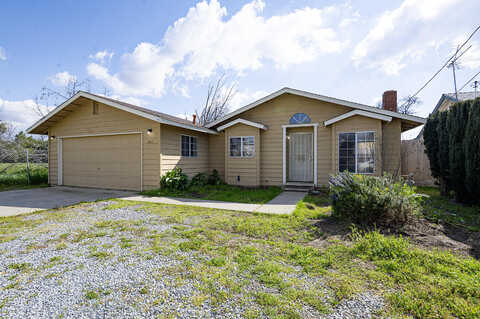 Court, VISALIA, CA 93277