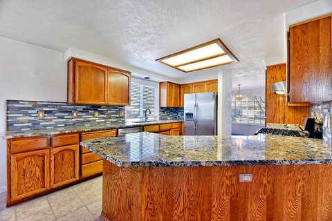 Edgewood, MEDFORD, OR 97504