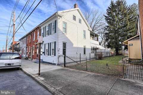East, CARLISLE, PA 17013