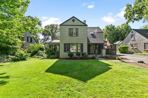 Glen Oak, MEDFORD, OR 97504