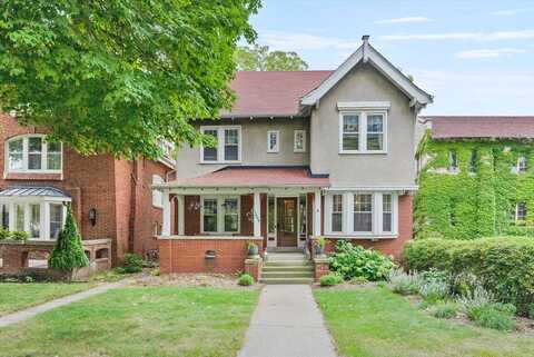 Prospect, MILWAUKEE, WI 53211
