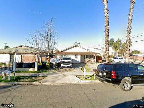 6Th, PERRIS, CA 92570