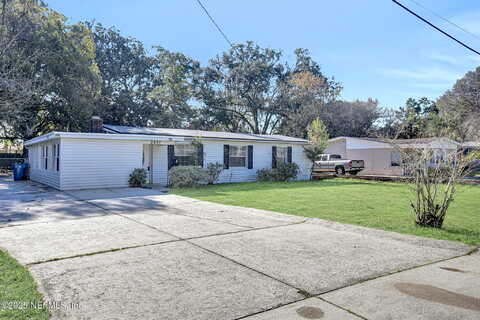 Lake Lucina, JACKSONVILLE, FL 32211