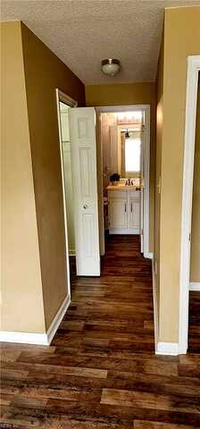 King, HAMPTON, VA 23669