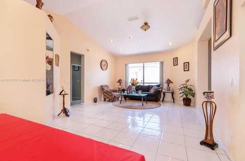 Bel Aire, PEMBROKE PINES, FL 33027