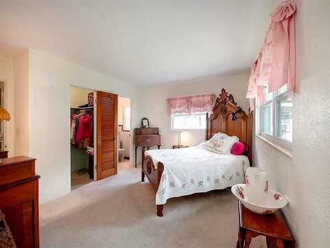 73Rd, SEMINOLE, FL 33772