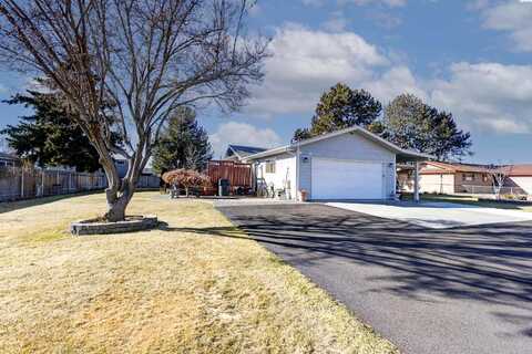 Locust, PASCO, WA 99301