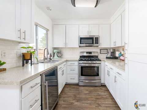 David, BRAWLEY, CA 92227