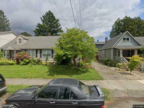 74Th, PORTLAND, OR 97213