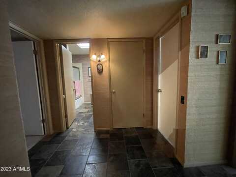 Solano, SCOTTSDALE, AZ 85250
