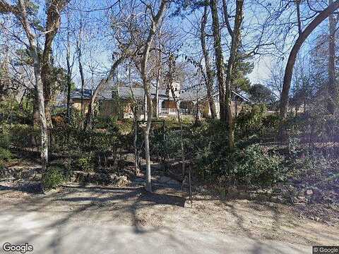 Coombs Creek, DALLAS, TX 75211